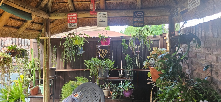 3 Bedroom Property for Sale in Universitas Ridge Free State